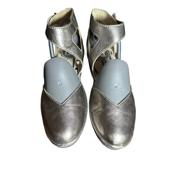 Fly London Piat Sandal sz 37 US 6.5 platform Wedge heel silver metallic leather - Picture 5 of 13
